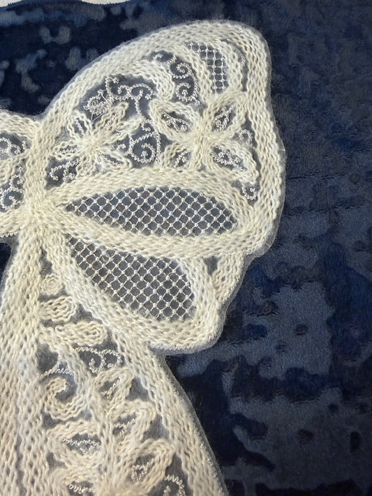 The Bow Challah Cover